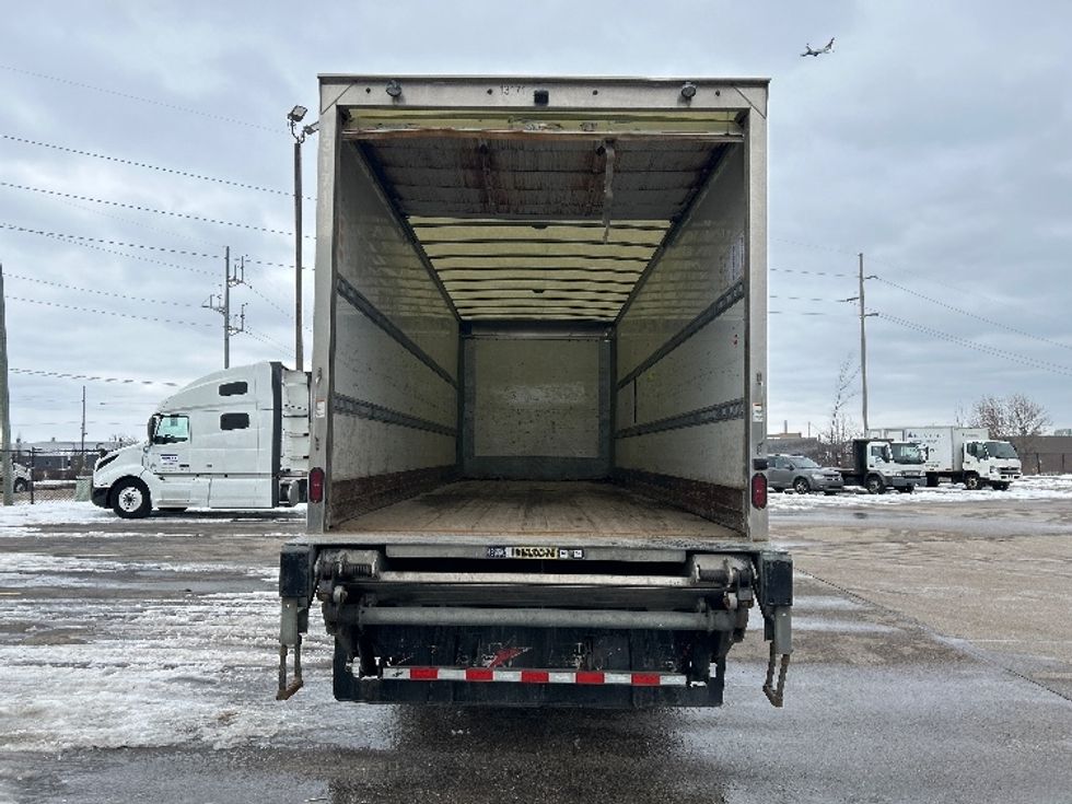 Medium Duty Box Truck-Light and Medium Duty Trucks-Freightliner-2021-M211242S-Lansing-MI-433,687\n\t\tmiles-$ 68,250 - Image 8