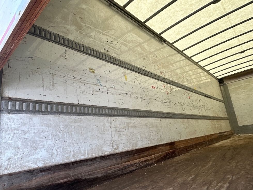 Medium Duty Box Truck-Light and Medium Duty Trucks-Freightliner-2021-M211242S-Lansing-MI-458,740\n\t\tmiles-$ 69,250 - Image 10