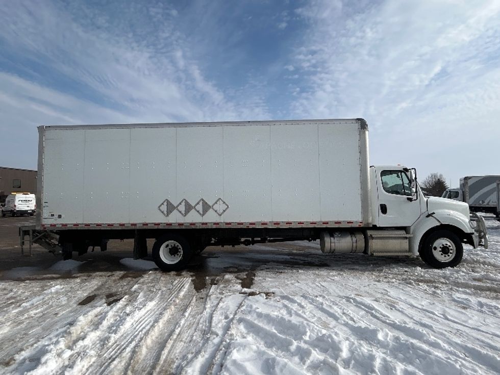 Medium Duty Box Truck-Light and Medium Duty Trucks-Freightliner-2021-M211242S-Lansing-MI-458,740\n\t\tmiles-$ 69,250 - Image 14