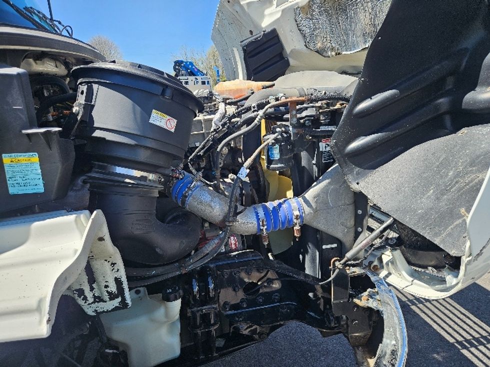 Medium Duty Box Truck-Light and Medium Duty Trucks-Freightliner-2021-M211264S-Piqua-OH-382,554\n\t\tmiles-$ 92,750 - Image 23