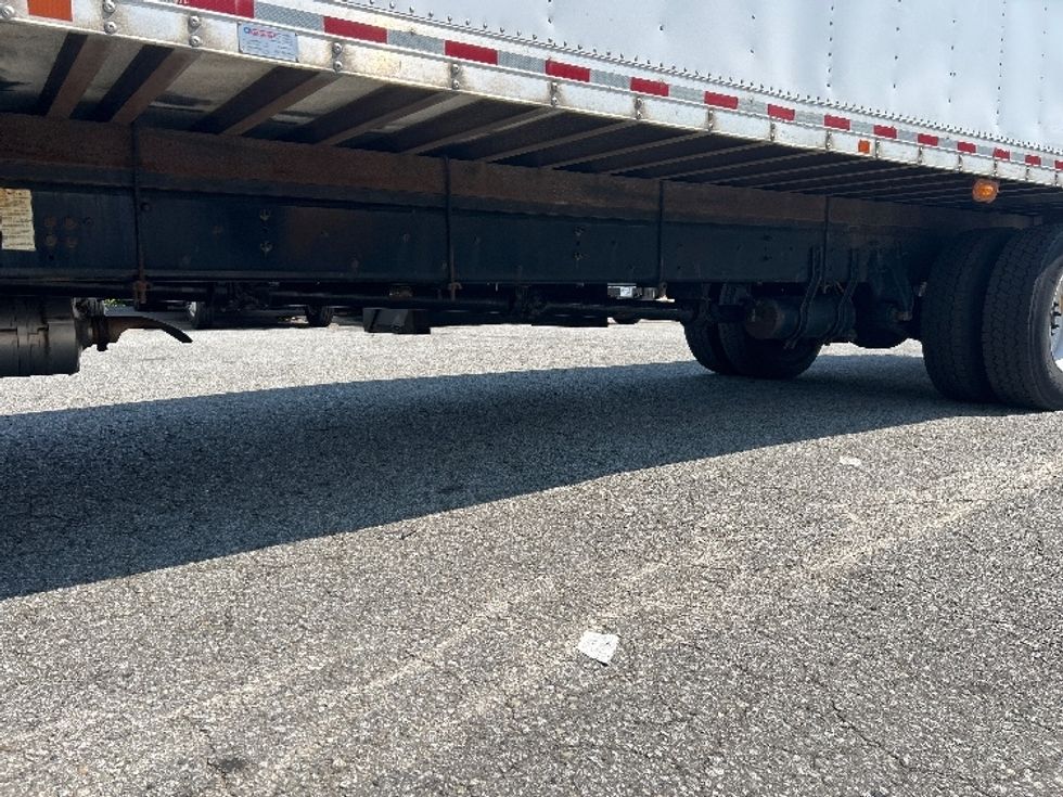 Medium Duty Box Truck-Light and Medium Duty Trucks-Freightliner-2022-M2-Abbotsford-BC-280,927\n\t\tkm-$ 74,250 - Image 5