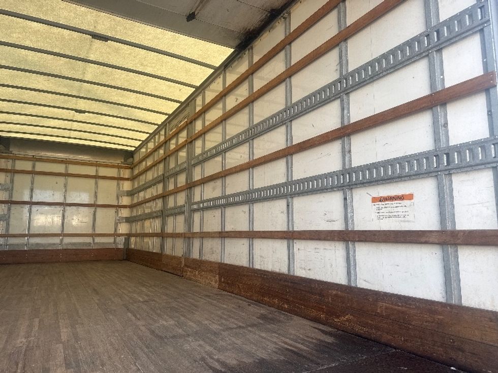 Medium Duty Box Truck-Light and Medium Duty Trucks-Freightliner-2022-M2-Akron-OH-125,282\n\t\tmiles-$ 71,750 - Image 12