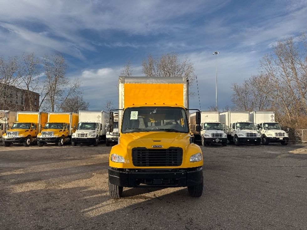 Medium Duty Box Truck-Light and Medium Duty Trucks-Freightliner-2022-M2-Akron-OH-125,282\n\t\tmiles-$ 71,750 - Image 2