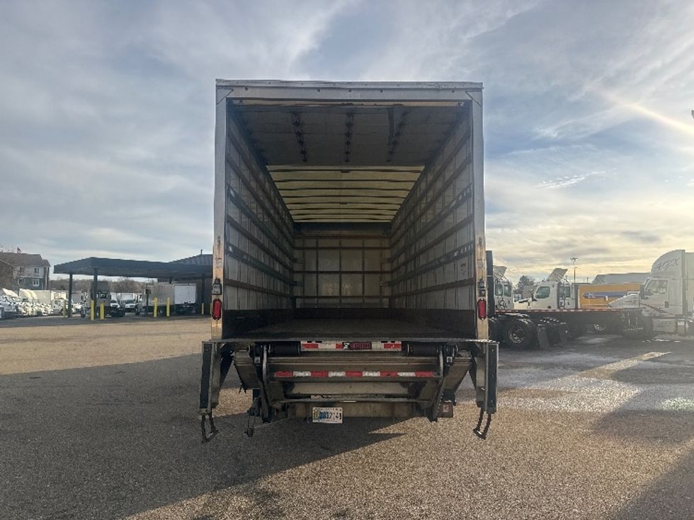 Medium Duty Box Truck-Light and Medium Duty Trucks-Freightliner-2022-M2-Akron-OH-125,282\n\t\tmiles-$ 71,750 - Image 8