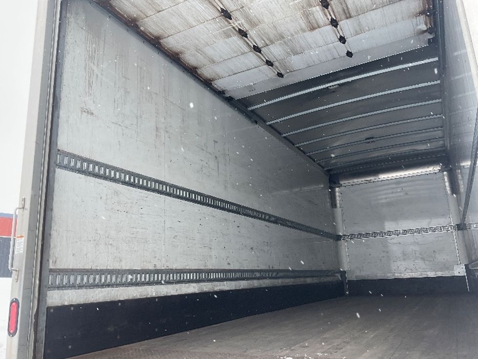 Medium Duty Box Truck-Light and Medium Duty Trucks-Freightliner-2022-M2-Akron-OH-185,989\n\t\tmiles-$ 57,750 - Image 11