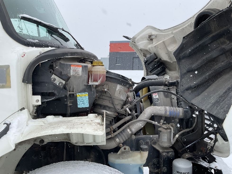 Medium Duty Box Truck-Light and Medium Duty Trucks-Freightliner-2022-M2-Akron-OH-185,989\n\t\tmiles-$ 57,750 - Image 23