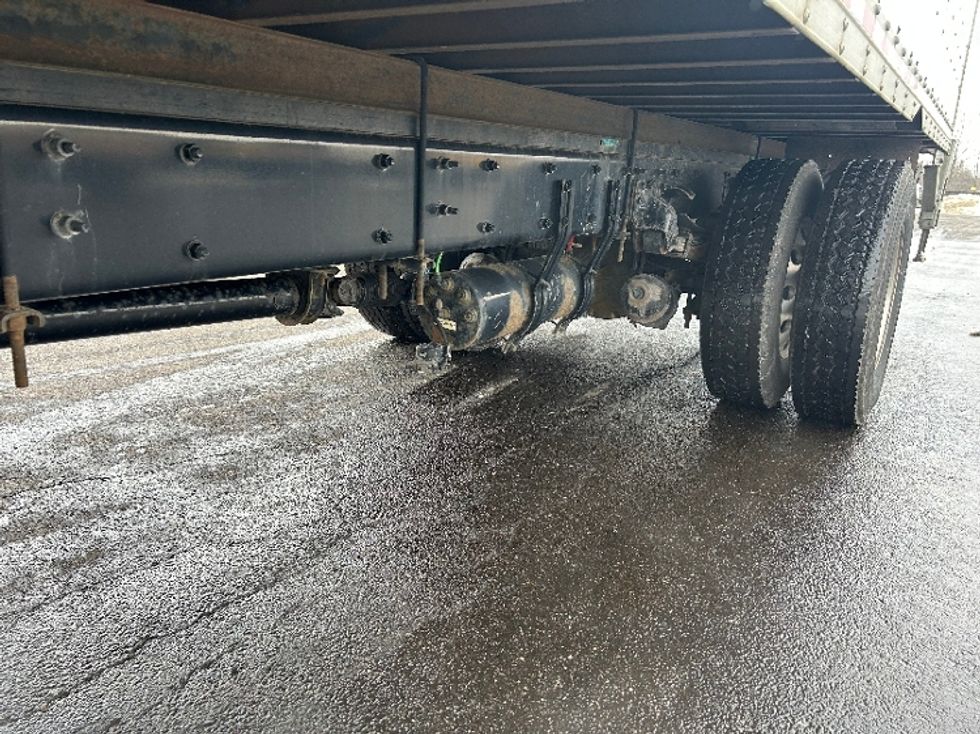 Medium Duty Box Truck-Light and Medium Duty Trucks-Freightliner-2022-M2-Akron-OH-185,989\n\t\tmiles-$ 57,750 - Image 5