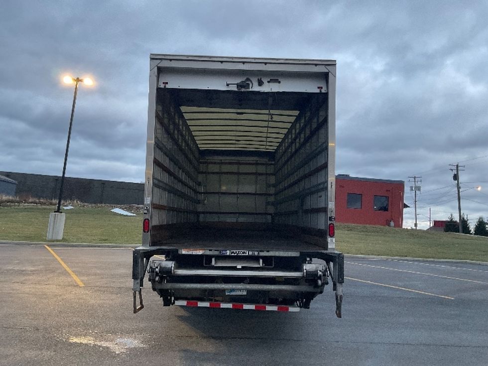 Medium Duty Box Truck-Light and Medium Duty Trucks-Freightliner-2022-M2-Akron-OH-189,095\n\t\tmiles-$ 54,750 - Image 8