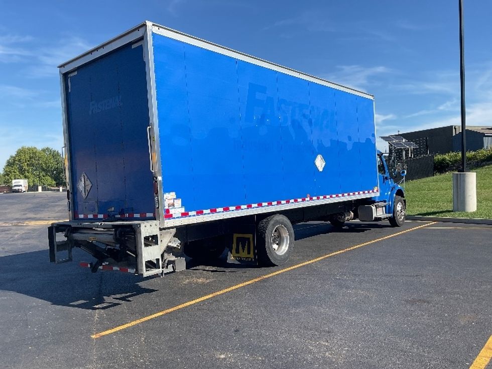 Medium Duty Box Truck-Light and Medium Duty Trucks-Freightliner-2022-M2-Akron-OH-196,223\n\t\tmiles-$ 50,750 - Image 13