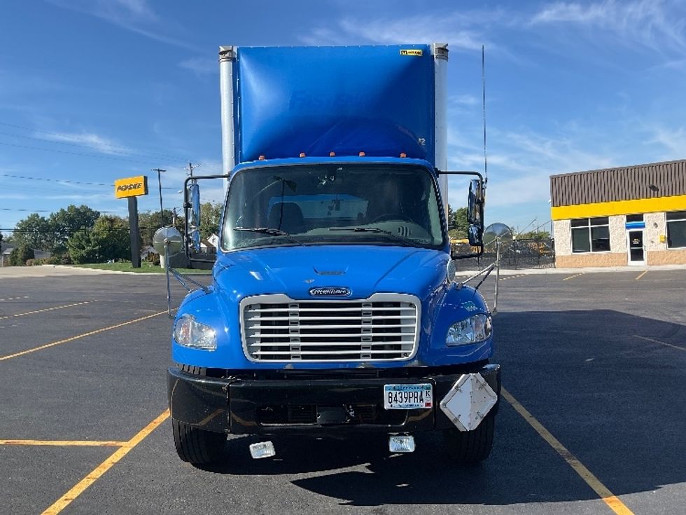 Medium Duty Box Truck-Light and Medium Duty Trucks-Freightliner-2022-M2-Akron-OH-196,223\n\t\tmiles-$ 50,750 - Image 2