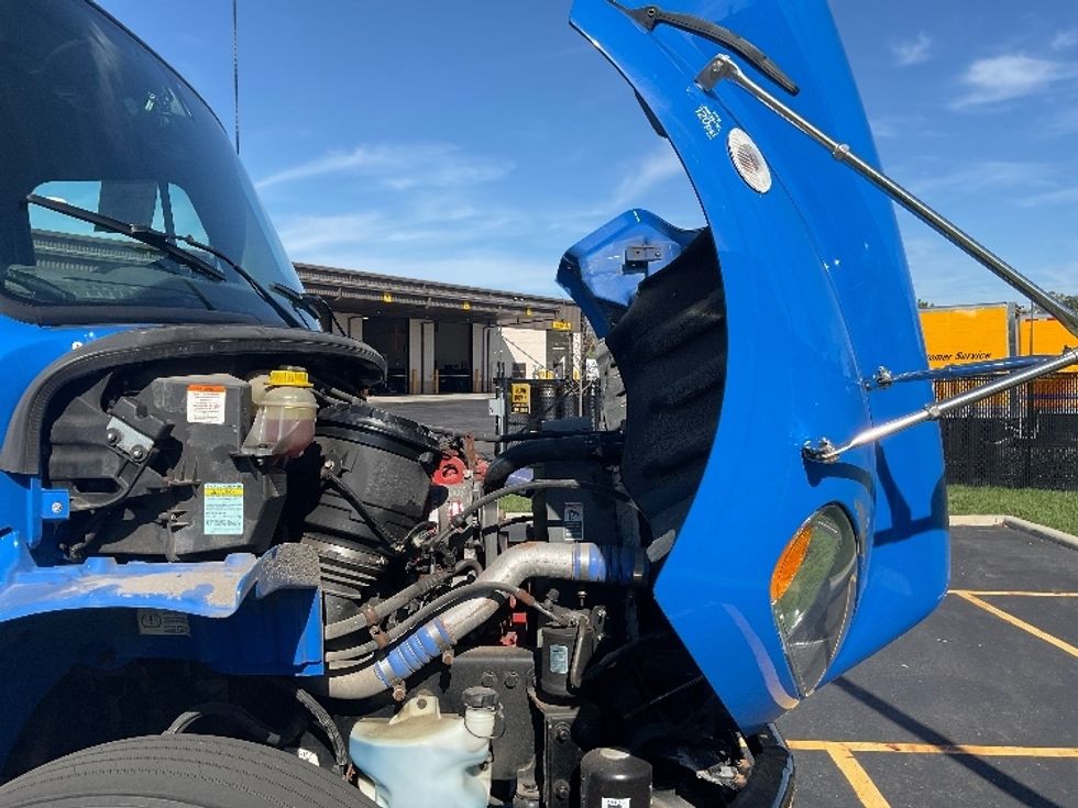 Medium Duty Box Truck-Light and Medium Duty Trucks-Freightliner-2022-M2-Akron-OH-196,223\n\t\tmiles-$ 50,750 - Image 22