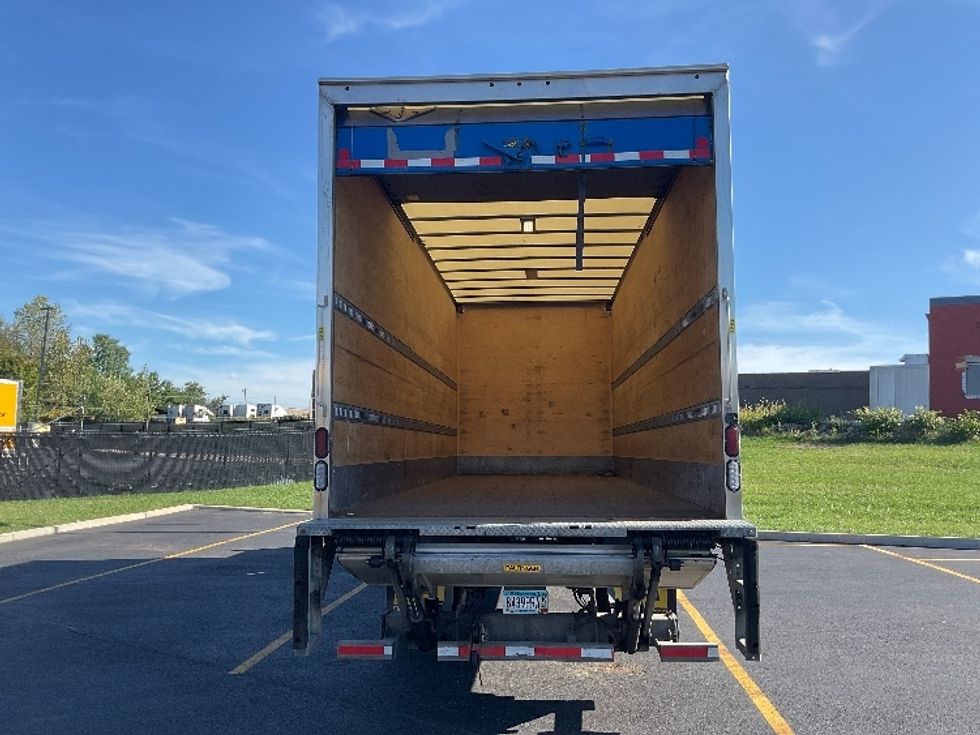 Medium Duty Box Truck-Light and Medium Duty Trucks-Freightliner-2022-M2-Akron-OH-196,223\n\t\tmiles-$ 50,750 - Image 8
