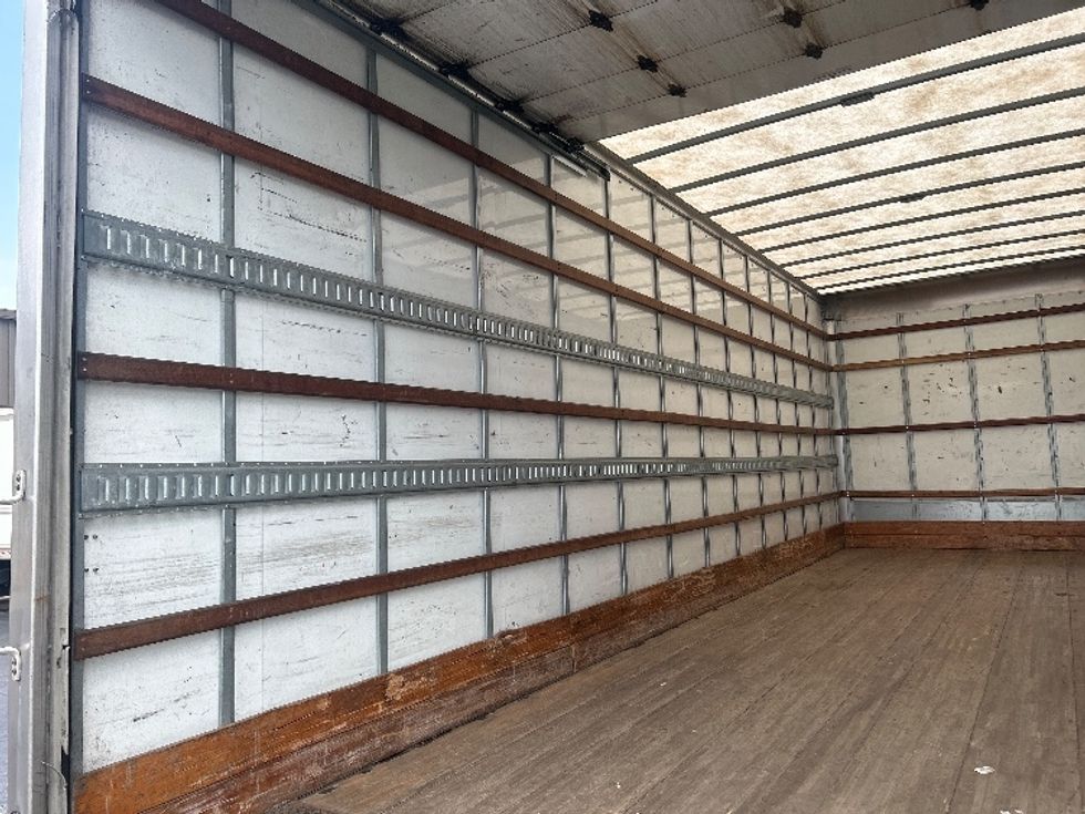 Medium Duty Box Truck-Light and Medium Duty Trucks-Freightliner-2022-M2-Akron-OH-198,937\n\t\tmiles-$ 57,750 - Image 11