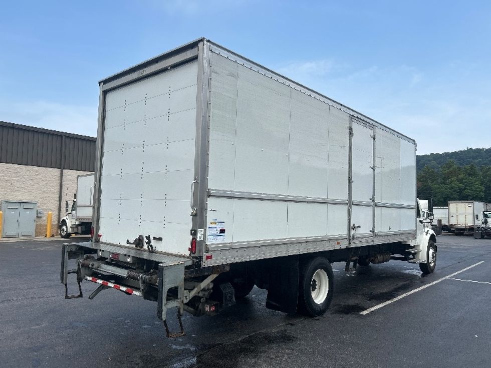Medium Duty Box Truck-Light and Medium Duty Trucks-Freightliner-2022-M2-Akron-OH-198,937\n\t\tmiles-$ 57,750 - Image 13