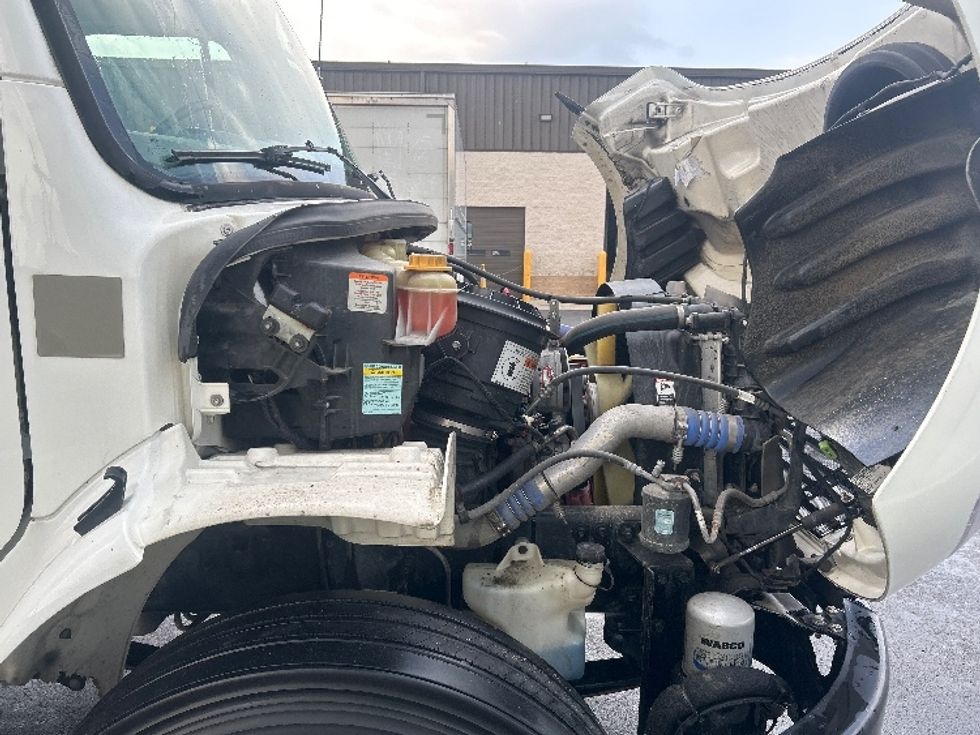 Medium Duty Box Truck-Light and Medium Duty Trucks-Freightliner-2022-M2-Akron-OH-198,937\n\t\tmiles-$ 57,750 - Image 23