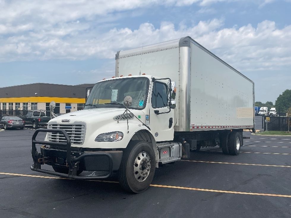 Medium Duty Box Truck-Light and Medium Duty Trucks-Freightliner-2022-M2-Akron-OH-200,673\n\t\tmiles-$ 49,750 - Image 3
