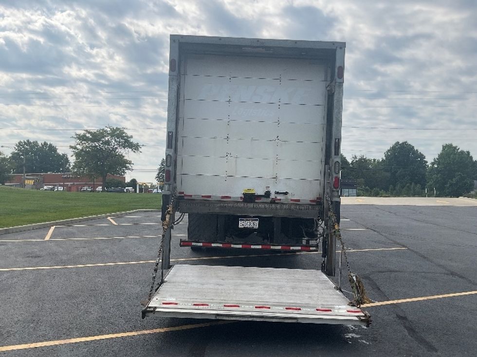 Medium Duty Box Truck-Light and Medium Duty Trucks-Freightliner-2022-M2-Akron-OH-200,673\n\t\tmiles-$ 49,750 - Image 7