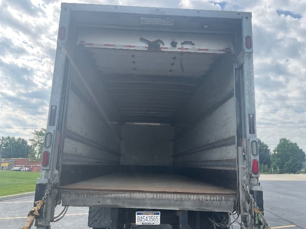 Medium Duty Box Truck-Light and Medium Duty Trucks-Freightliner-2022-M2-Akron-OH-200,673\n\t\tmiles-$ 49,750 - Image 8
