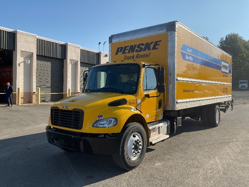 Medium Duty Box Truck-Light and Medium Duty Trucks-Freightliner-2022-M2-Akron-OH-209,615\n\t\tmiles-$ 54,750 - Image 3