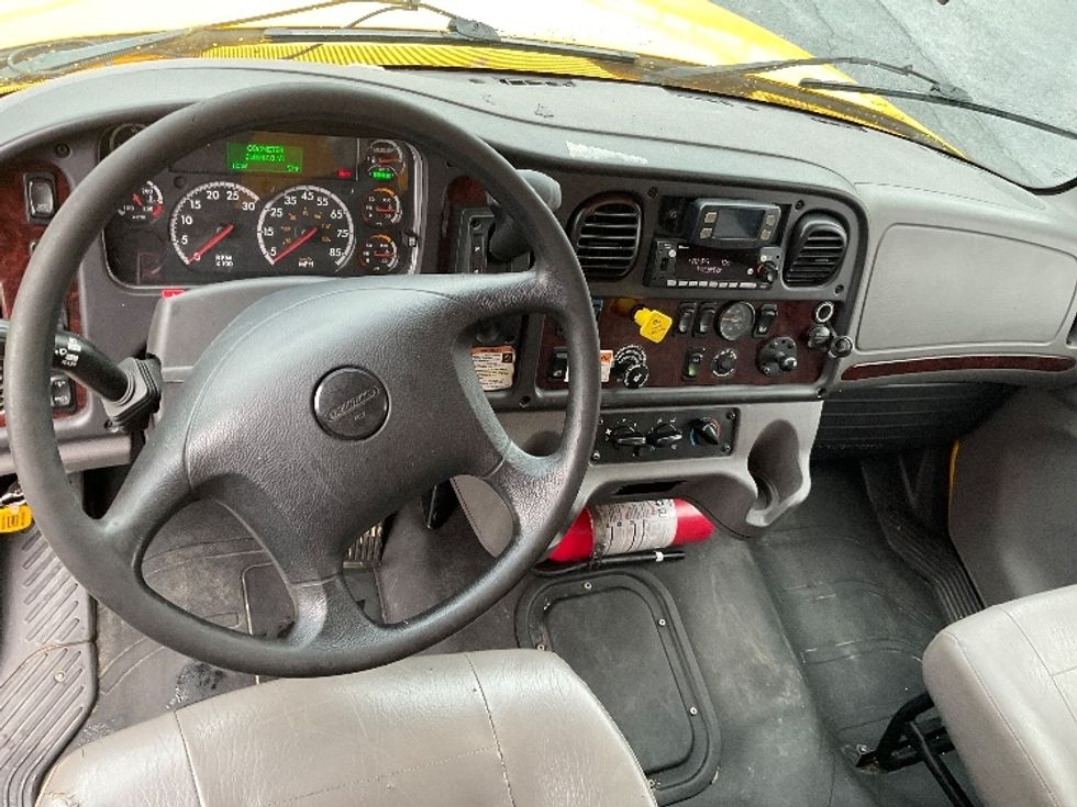 Medium Duty Box Truck-Light and Medium Duty Trucks-Freightliner-2022-M2-Akron-OH-218,946\n\t\tmiles-$ 53,750 - Image 18