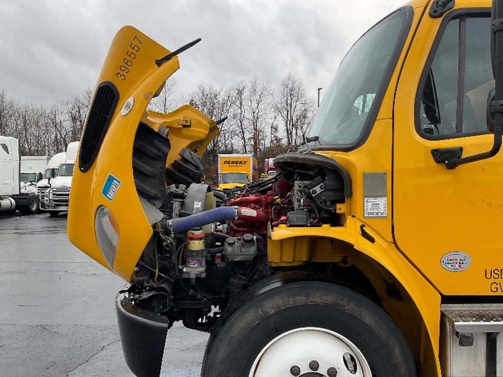 Medium Duty Box Truck-Light and Medium Duty Trucks-Freightliner-2022-M2-Akron-OH-218,946\n\t\tmiles-$ 53,750 - Image 24