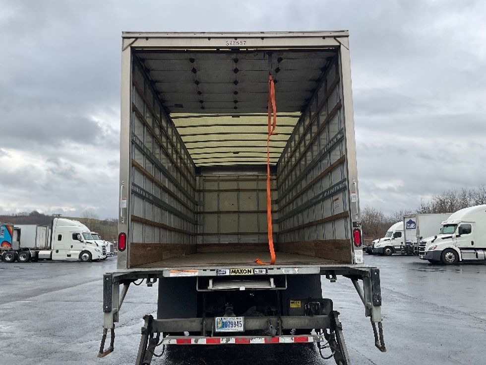 Medium Duty Box Truck-Light and Medium Duty Trucks-Freightliner-2022-M2-Akron-OH-218,946\n\t\tmiles-$ 53,750 - Image 8