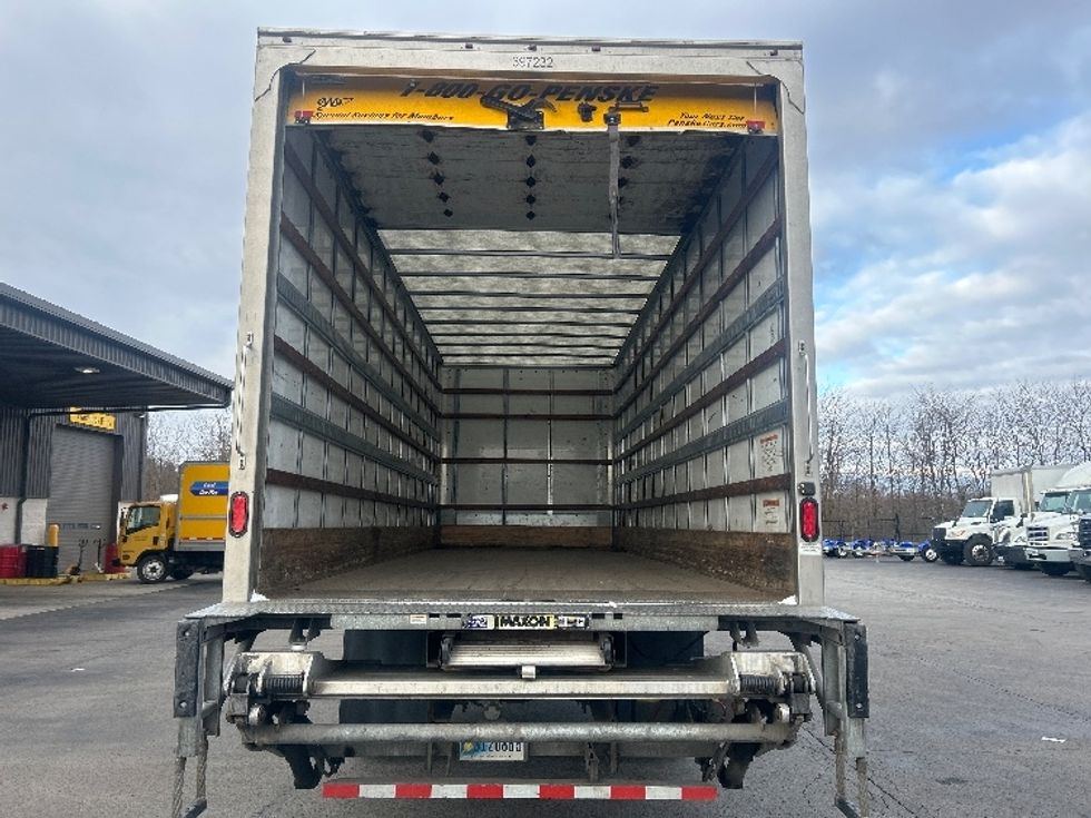 Medium Duty Box Truck-Light and Medium Duty Trucks-Freightliner-2022-M2-Akron-OH-223,847\n\t\tmiles-$ 53,000 - Image 8