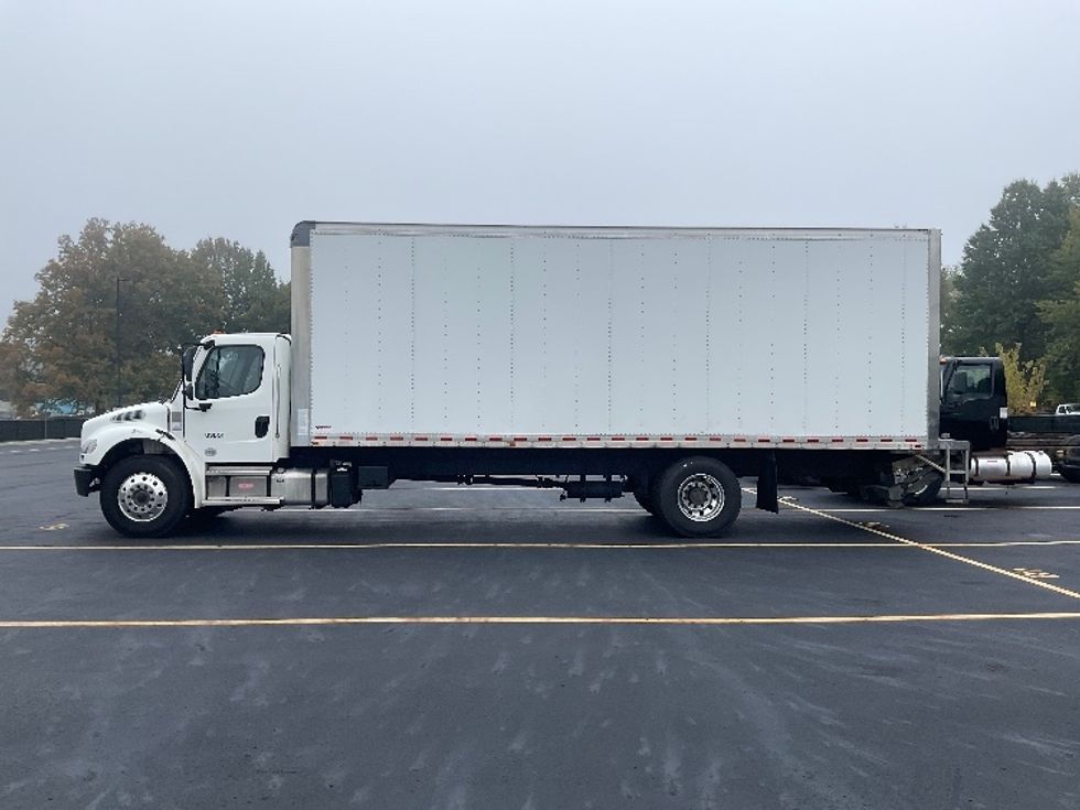 Medium Duty Box Truck-Light and Medium Duty Trucks-Freightliner-2022-M2-Akron-OH-241,286\n\t\tmiles-$ 55,750 - Image 4