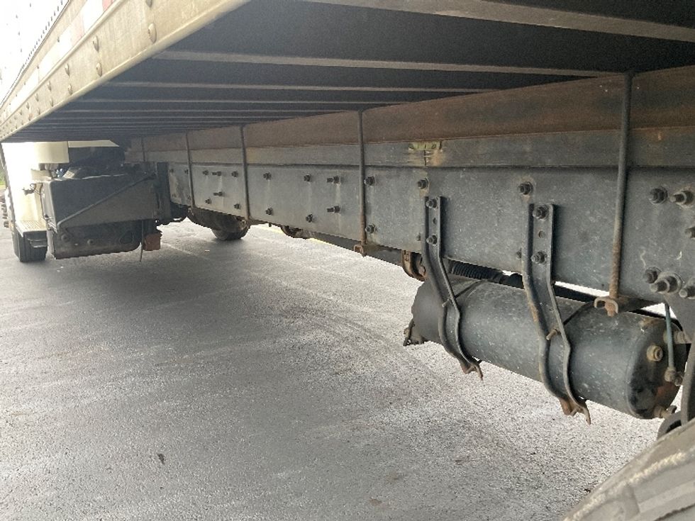 Medium Duty Box Truck-Light and Medium Duty Trucks-Freightliner-2022-M2-Akron-OH-241,286\n\t\tmiles-$ 55,750 - Image 5