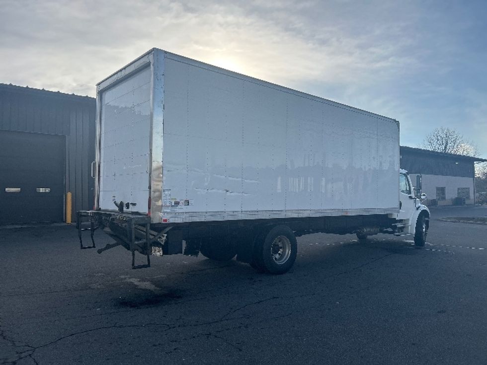 Medium Duty Box Truck-Light and Medium Duty Trucks-Freightliner-2022-M2-Albany-NY-118,937\n\t\tmiles-$ 69,250 - Image 14