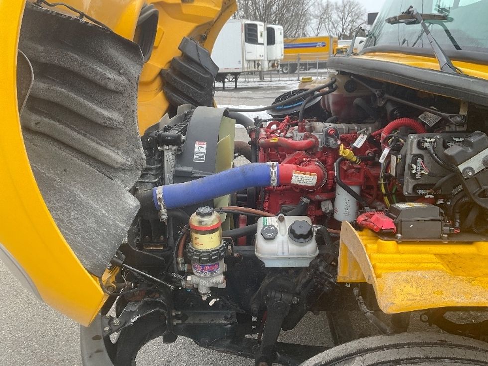 Medium Duty Box Truck-Light and Medium Duty Trucks-Freightliner-2022-M2-Albany-NY-175,428\n\t\tmiles-$ 48,000 - Image 24