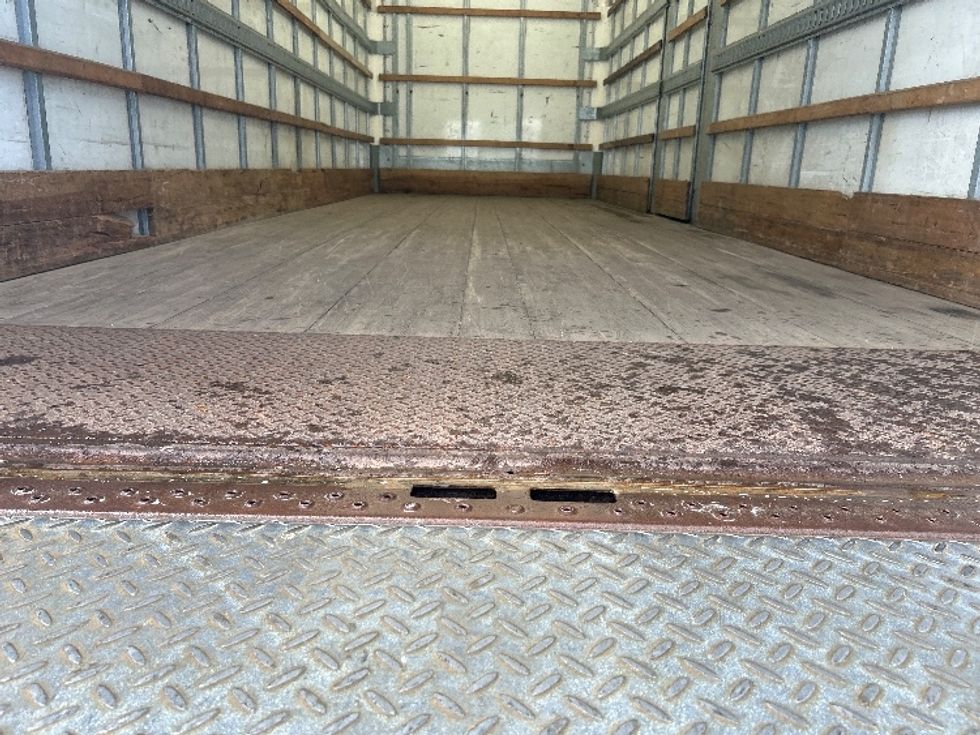 Medium Duty Box Truck-Light and Medium Duty Trucks-Freightliner-2022-M2-Albany-NY-185,071\n\t\tmiles-$ 65,250 - Image 10