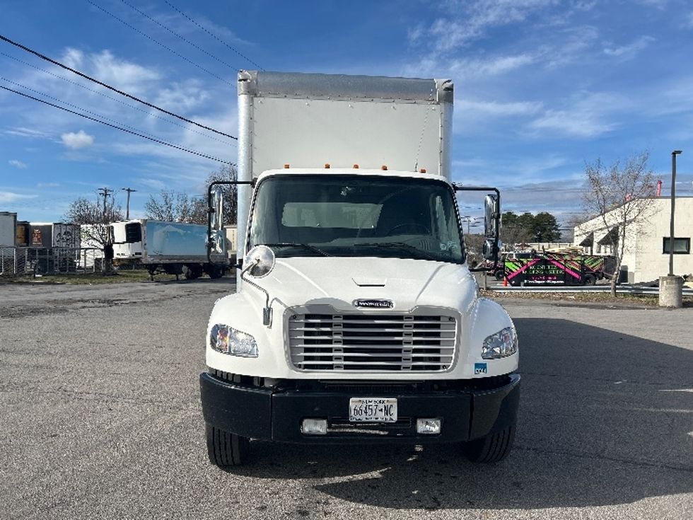 Medium Duty Box Truck-Light and Medium Duty Trucks-Freightliner-2022-M2-Albany-NY-91,637\n\t\tmiles-$ 72,500 - Image 2