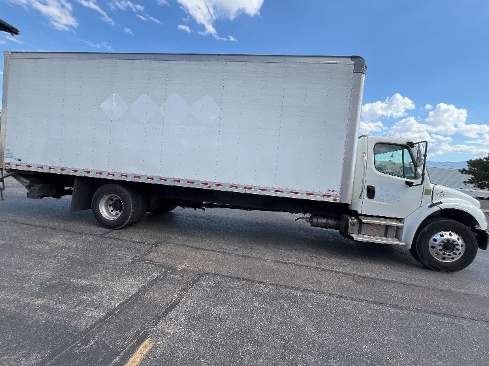 Medium Duty Box Truck-Light and Medium Duty Trucks-Freightliner-2022-M2-Albuquerque-NM-196,659\n\t\tmiles-$ 65,000 - Image 15