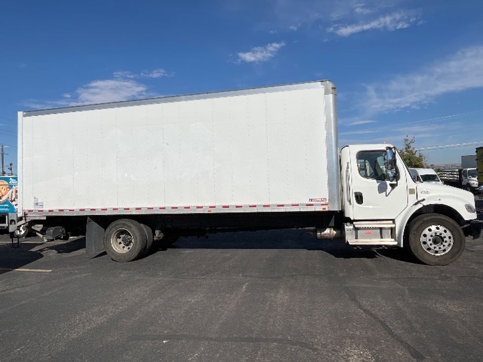 Medium Duty Box Truck-Light and Medium Duty Trucks-Freightliner-2022-M2-Albuquerque-NM-360,123\n\t\tmiles-$ 35,500 - Image 15