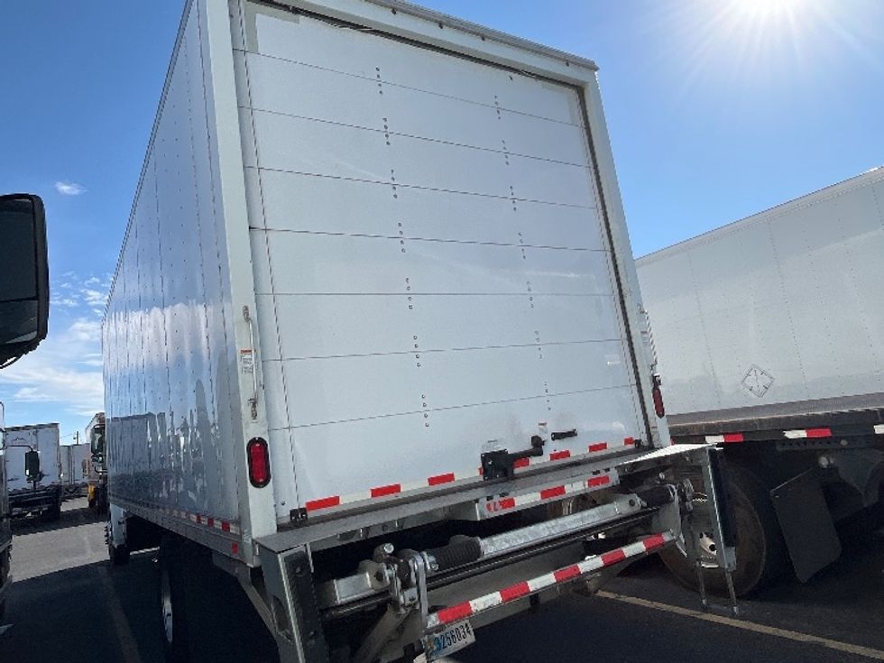Medium Duty Box Truck-Light and Medium Duty Trucks-Freightliner-2022-M2-Albuquerque-NM-360,123\n\t\tmiles-$ 35,500 - Image 6