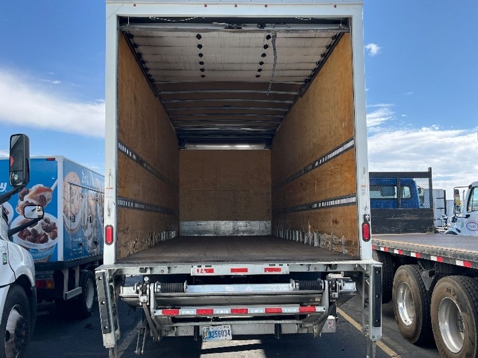 Medium Duty Box Truck-Light and Medium Duty Trucks-Freightliner-2022-M2-Albuquerque-NM-360,123\n\t\tmiles-$ 35,500 - Image 8