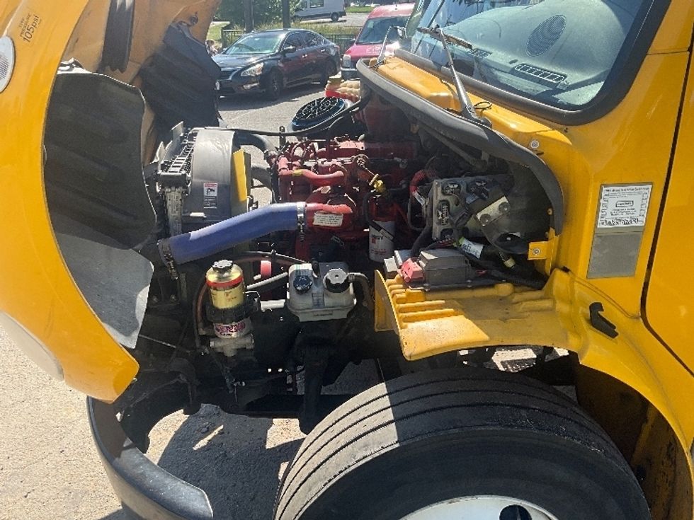 Medium Duty Box Truck-Light and Medium Duty Trucks-Freightliner-2022-M2-Alexandria-VA-256,489\n\t\tmiles-$ 47,250 - Image 24