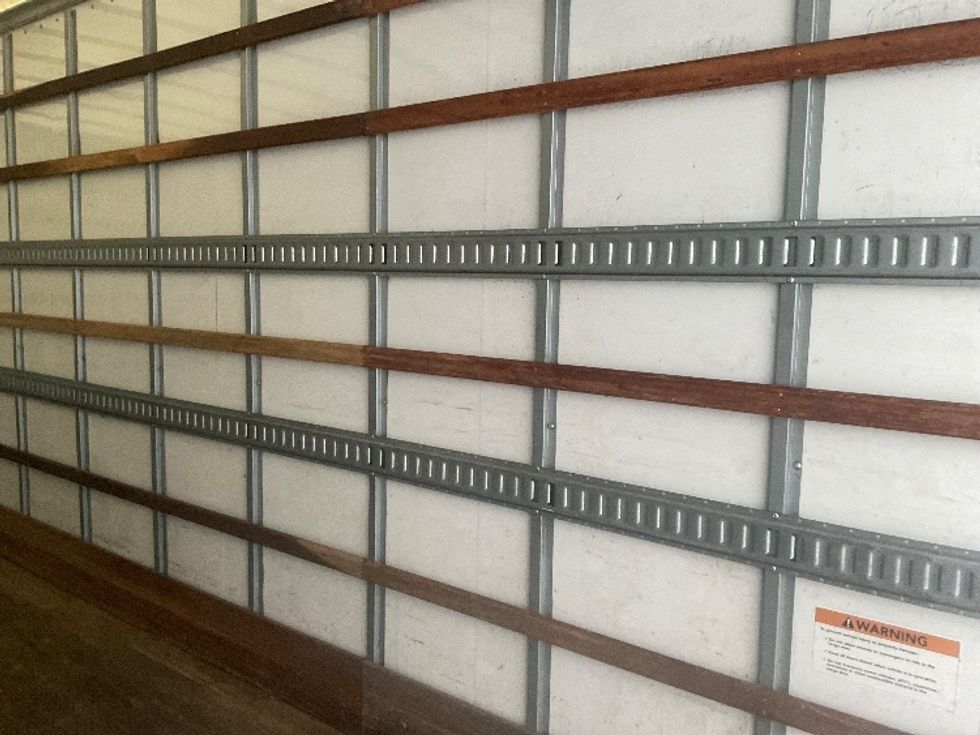 Medium Duty Box Truck-Light and Medium Duty Trucks-Freightliner-2022-M2-Allen Park-MI-82,600\n\t\tmiles-$ 76,000 - Image 12