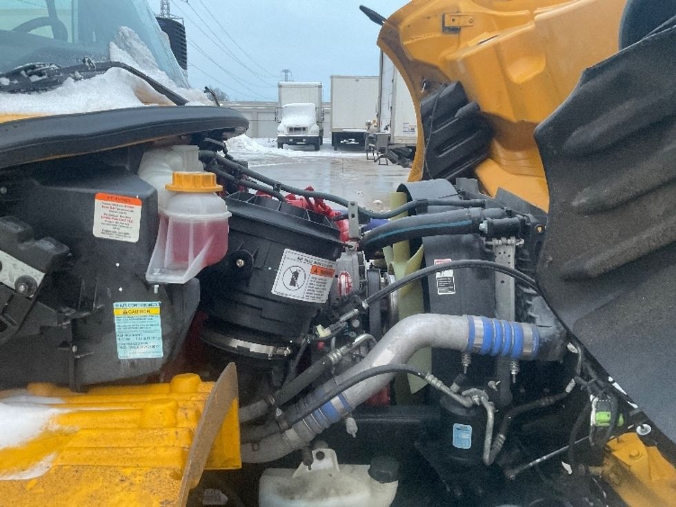 Medium Duty Box Truck-Light and Medium Duty Trucks-Freightliner-2022-M2-Allen Park-MI-82,600\n\t\tmiles-$ 76,000 - Image 22