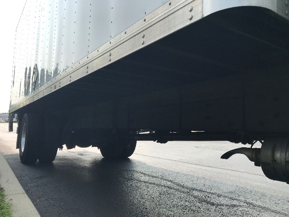 Medium Duty Box Truck-Light and Medium Duty Trucks-Freightliner-2022-M2-Allentown-PA-107,566\n\t\tmiles-$ 75,000 - Image 14