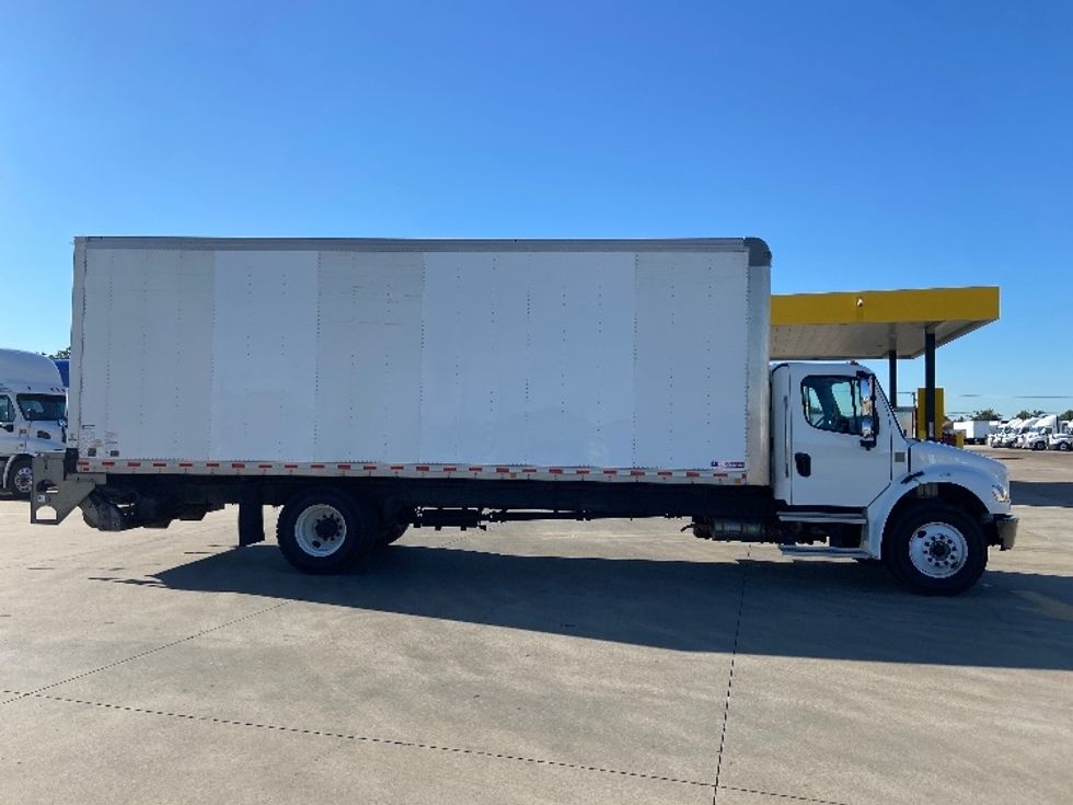 Medium Duty Box Truck-Light and Medium Duty Trucks-Freightliner-2022-M2-Arlington-TX-319,583\n\t\tmiles-$ 36,500 - Image 15
