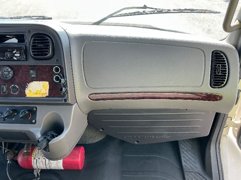 Medium Duty Box Truck-Light and Medium Duty Trucks-Freightliner-2022-M2-Atlanta (Forest Park)-GA-243,805\n\t\tmiles-$ 53,000 - Image 21