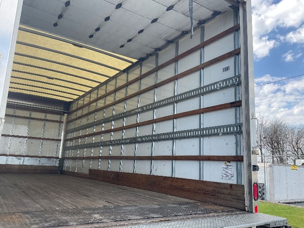 Medium Duty Box Truck-Light and Medium Duty Trucks-Freightliner-2022-M2-Atlanta-GA-241,532\n\t\tmiles-$ 58,000 - Image 12