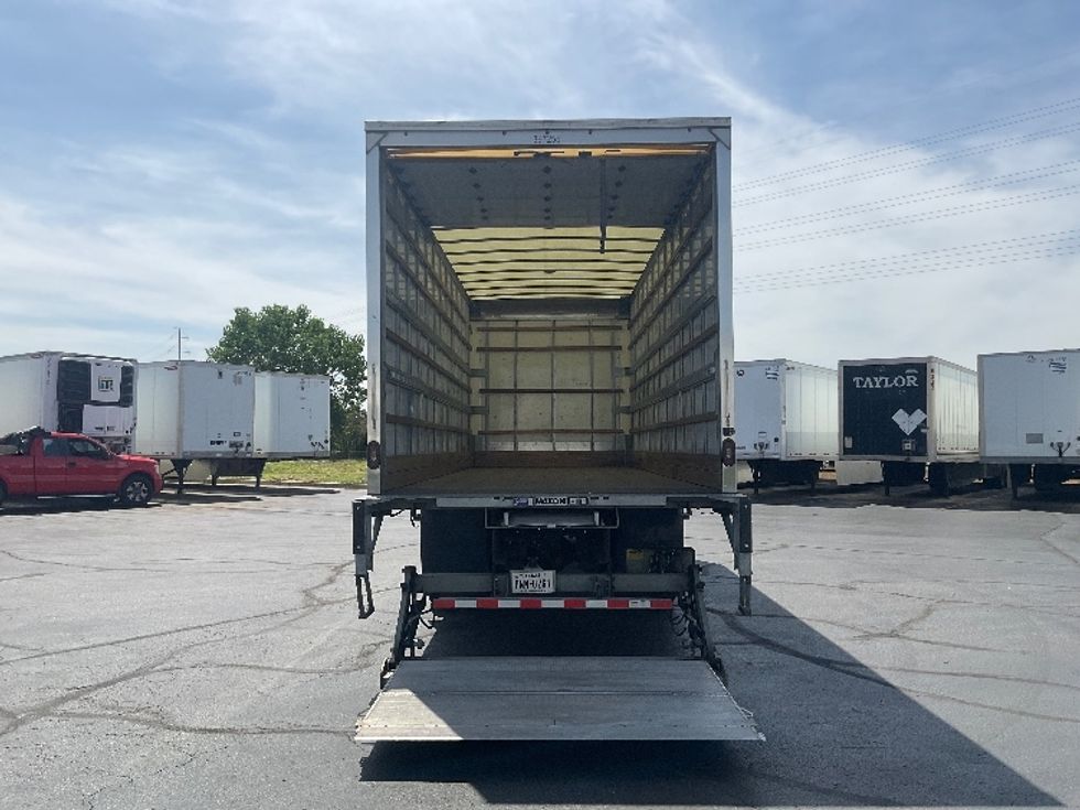 Medium Duty Box Truck-Light and Medium Duty Trucks-Freightliner-2022-M2-Aurora-CO-109,077\n\t\tmiles-$ 75,500 - Image 9