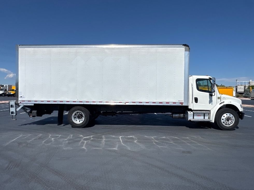 Medium Duty Box Truck-Light and Medium Duty Trucks-Freightliner-2022-M2-Aurora-CO-163,146\n\t\tmiles-$ 69,750 - Image 15