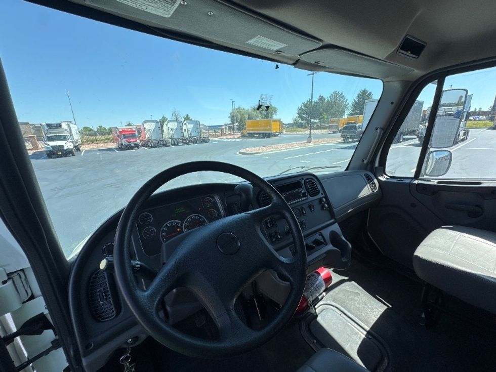 Medium Duty Box Truck-Light and Medium Duty Trucks-Freightliner-2022-M2-Aurora-CO-163,146\n\t\tmiles-$ 69,750 - Image 18