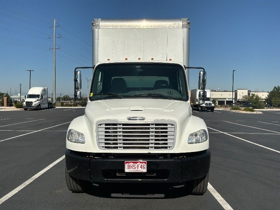 Medium Duty Box Truck-Light and Medium Duty Trucks-Freightliner-2022-M2-Aurora-CO-172,838\n\t\tmiles-$ 65,500 - Image 2