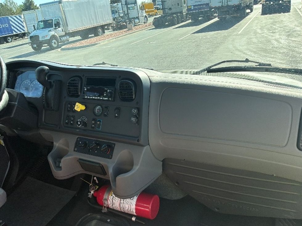 Medium Duty Box Truck-Light and Medium Duty Trucks-Freightliner-2022-M2-Aurora-CO-172,838\n\t\tmiles-$ 65,500 - Image 21