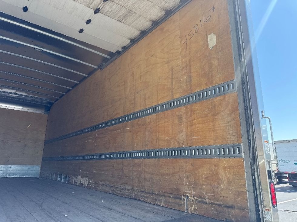Medium Duty Box Truck-Light and Medium Duty Trucks-Freightliner-2022-M2-Aurora-CO-197,088\n\t\tmiles-$ 63,750 - Image 12